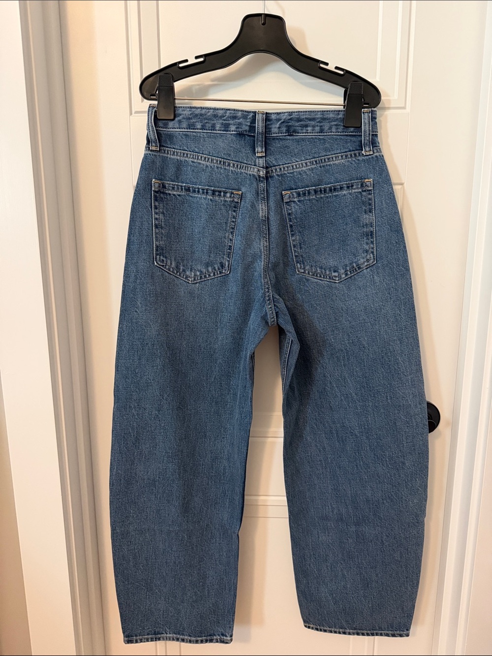 GAP Curvy Barrel High Rise Jeans in Blue Denim - Picture 5 of 6